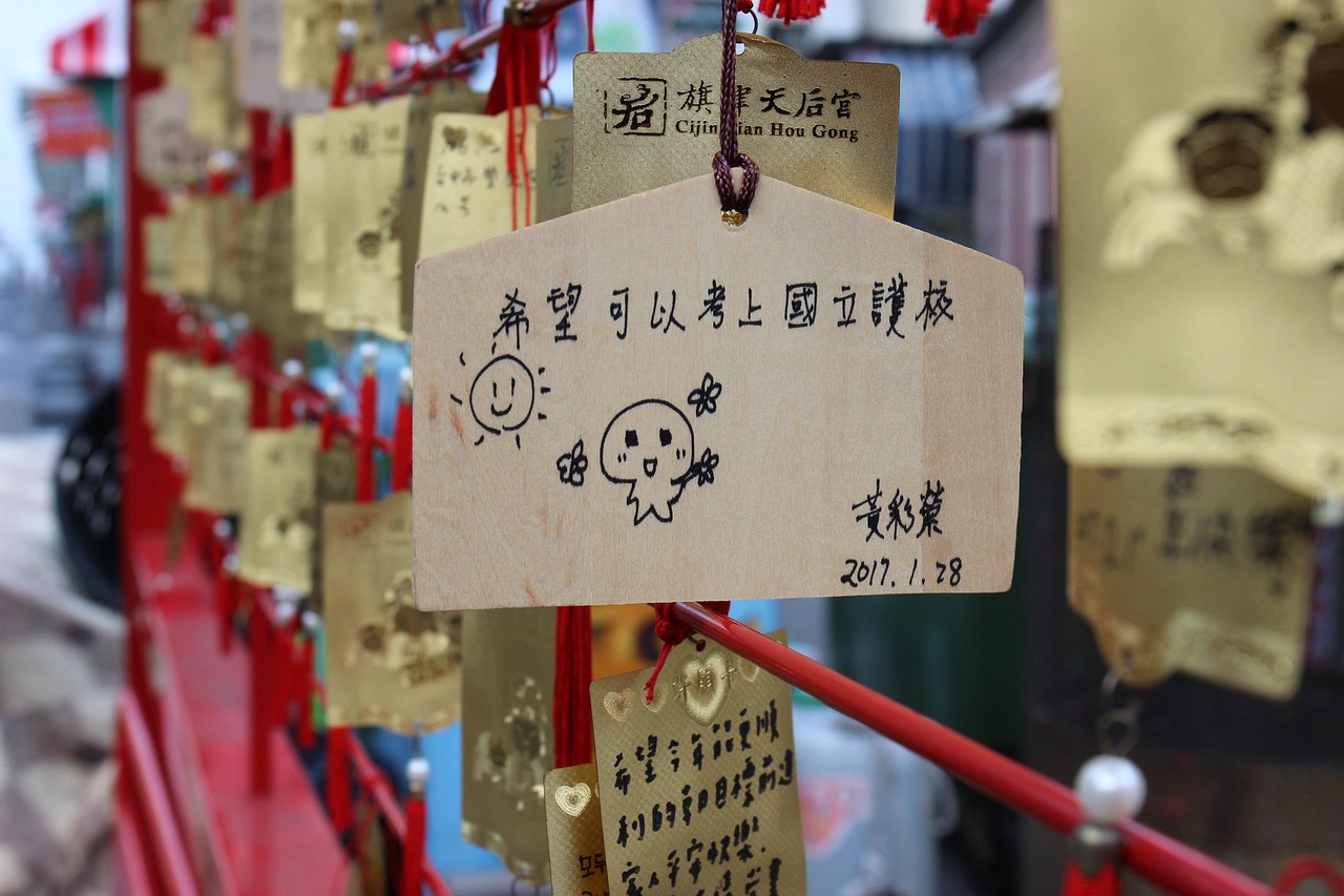 2025澳门挂牌正版挂牌完整挂牌与2025最新免费资料大全,全面释义、专家解读解释与落实与警惕虚假宣传-全面释义、专家解读解释与落实